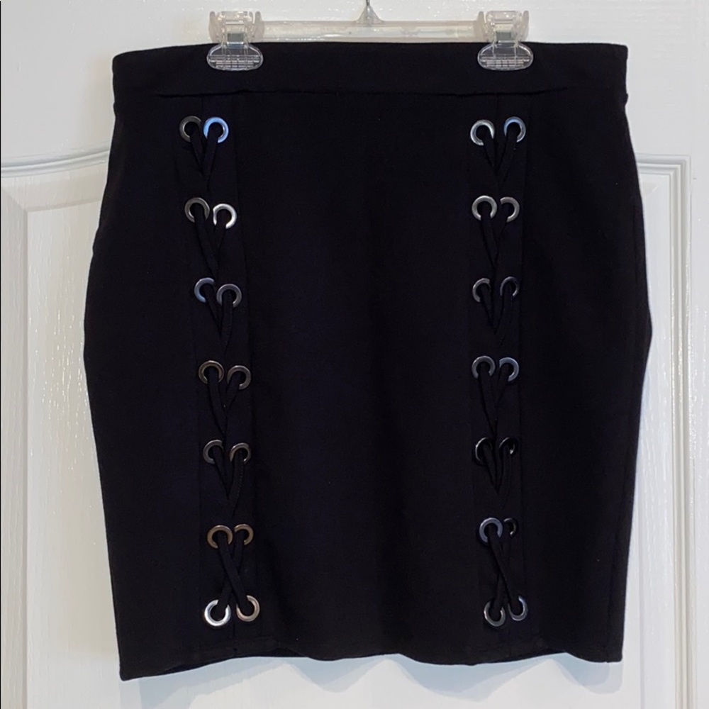 Plus Size Black Mini Skirt 0X NWT